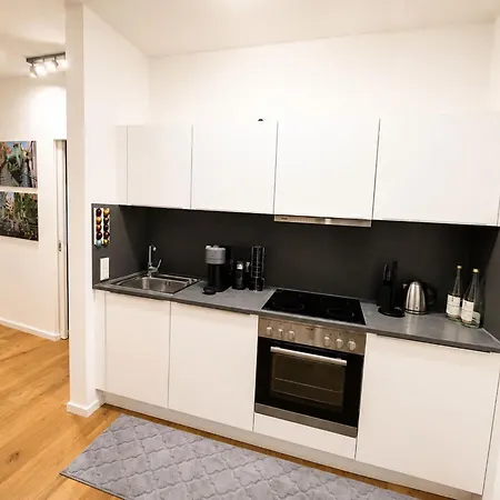 Goldenkey-suites - Luxury 'fuggerei' - At Rathausplatz In The Heart Of - New In 2026 - Air-conditioned * Augsburg