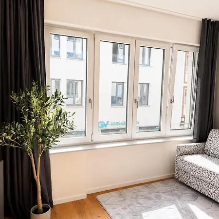 Appartement Goldenkey-suites - Luxury 'fuggerei' - At Rathausplatz In The Heart Of - New In 2026 - Air-conditioned Augsburg