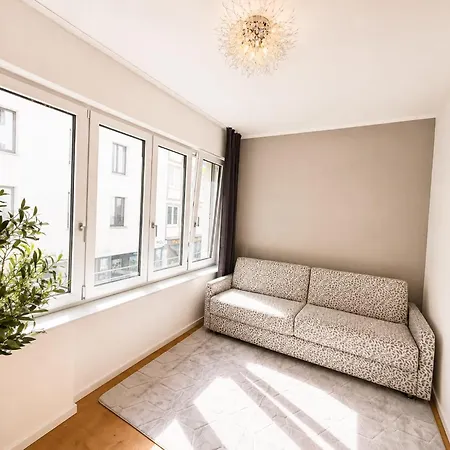 Goldenkey-suites - Luxury 'fuggerei' - At Rathausplatz In The Heart Of - New In 2026 - Air-conditioned Augsburg